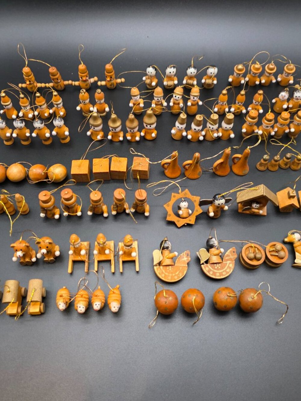 LOT Vintage 100 German Wood Mini 1" Christmas Ornaments Handpainted handmade